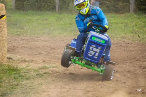 Course et défilé de tracteurs